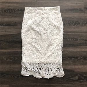 Lacey white midi skirt